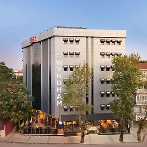 ***** Отель Tryp By Wyndham Sancaktepe Турция